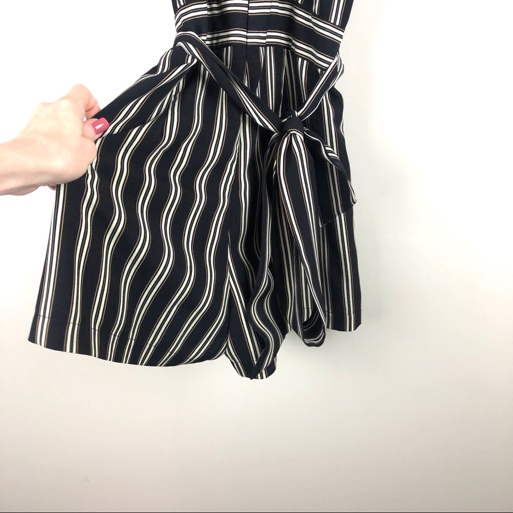 ANTHRO Moon River Cusco Black Striped Romper - Picture 6 of 8
